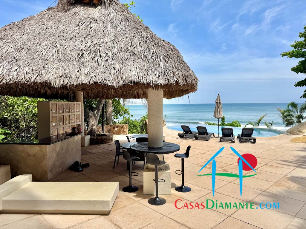 Real Diamante Del Mar Casa Palapas - Terraza con acceso directo a la playa 2